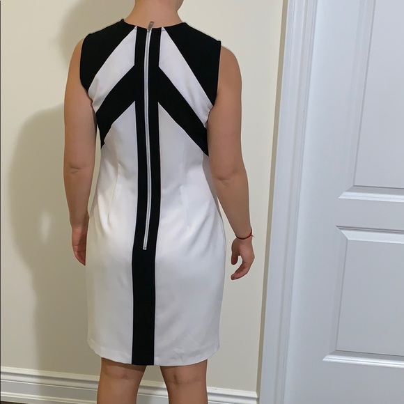 Black and white classy dress - Picture 2 of 2